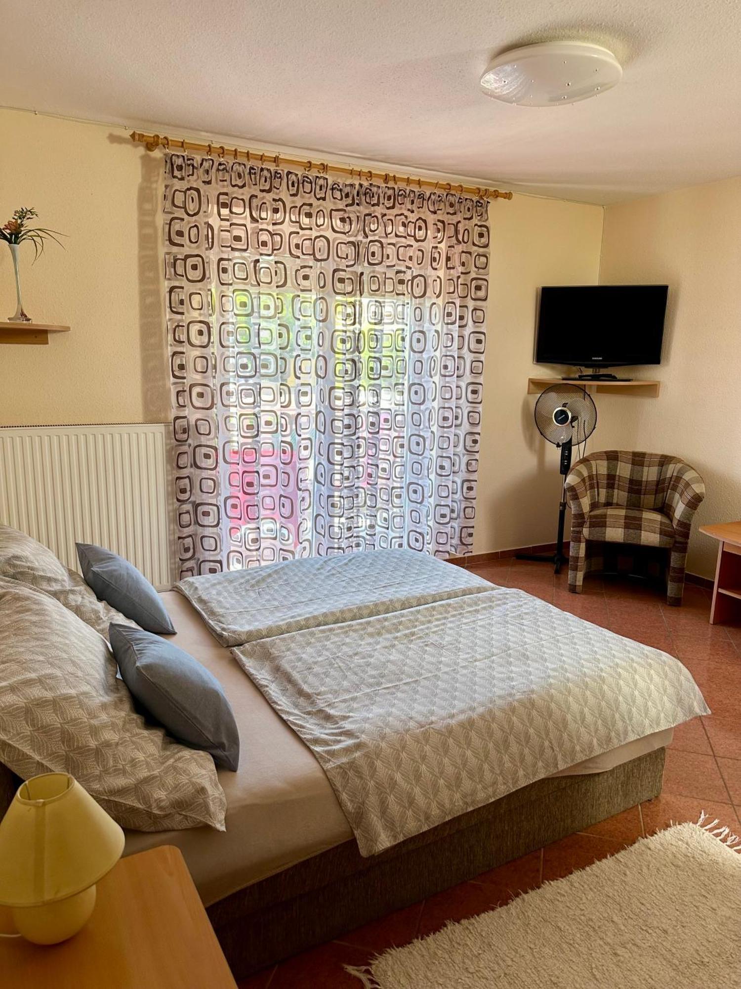 Hévíz Judit Apartments מראה חיצוני תמונה